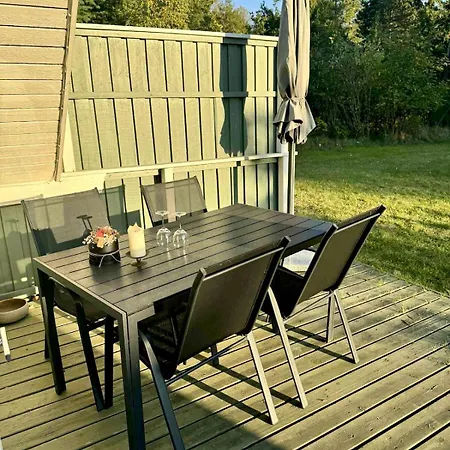 Idyllic Summer House In Calm, Surroundings בית נופש *